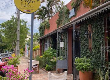 paraguay/san-bernardino/restaurant/el-cafe-frances