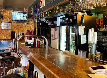 texas/laredo/restaurant/charlie-s-corona-bar-and-grill