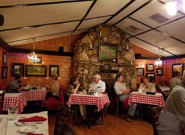 colorado/gunnison/restaurant/garlic-mike-s