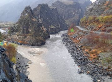pakistan/chitral/restaurant/gan-koreni