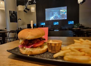 iceland/kopavogur/restaurant/bytes