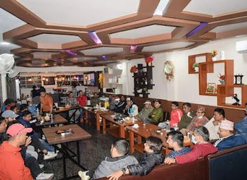 nepal/mechi-zone/restaurant/dayglow-cafe-restaurant-and-bar