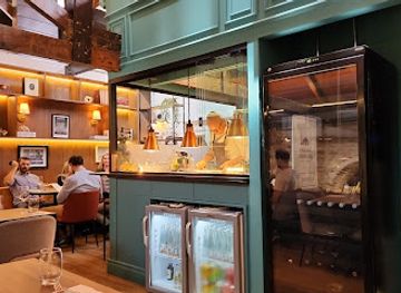 brazil/florianopolis/restaurant/le-pario-bistro