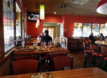 maine/biddeford/restaurant/applebee-s-grill-bar
