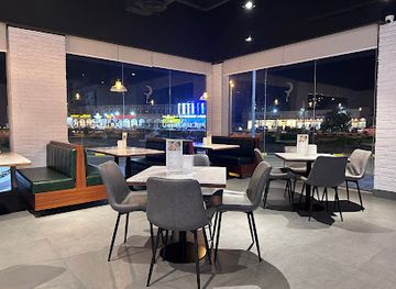 oman/sohar/restaurant/aalhTb