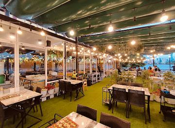 thailand/chao-phraya-river-basin/restaurant/kitchen