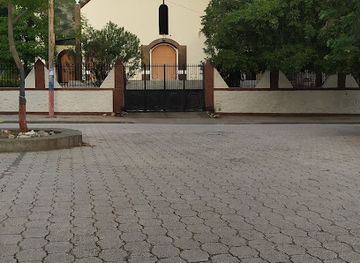 haiti/artibonite/restaurant/dessalines