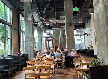 washington/bellevue/restaurant/black-bottle-bellevue