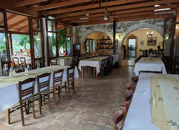 Georgia's Traditional Taverna
