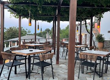 greece/mount-pelion/restaurant/1701-wine-restaurant