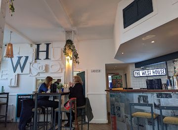 united-kingdom/dundee/restaurant/the-west-house