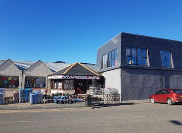 united-kingdom/banffshire/restaurant/the-spotty-bag-shop