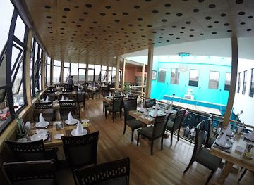 chile/vina-del-mar/concon/restaurant/el-club-de-pedro-y-fabiola