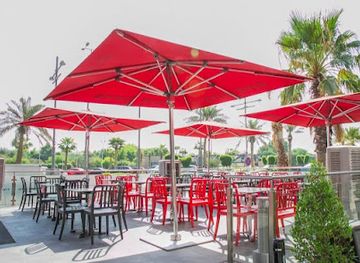 kuwait/al-shaheed-park/restaurant/five-guys