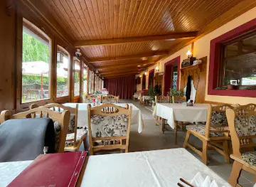 Sziklakert Étterem