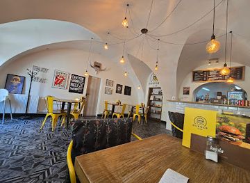 slovakia/trnava-region/restaurant/burger-club