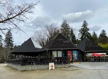 slovenia/lower-carniola/restaurant/restavracija-safari