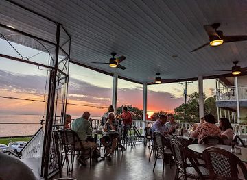 louisiana/lake-borgne/restaurant/rips-on-the-lake