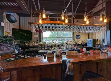 louisiana/atchafalaya-national-heritage-area/restaurant/buck-johnny-s-eclectic-italian-with-a-cajun-flair