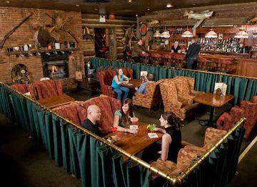 canada/kingston-and-the-islands/restaurant/tom-s-place