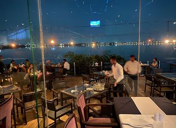 india/hyderabad/hussain-sagar/restaurant/the-water-front
