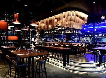 singapore/marina-bay/restaurant/the-spot-singapore