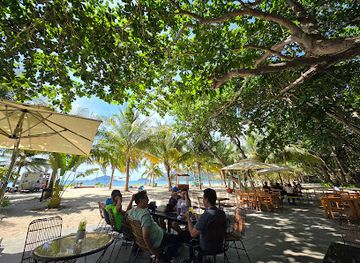 vietnam/con-dao-islands/restaurant/nha-hang-ben-cang-seafood-restaurant