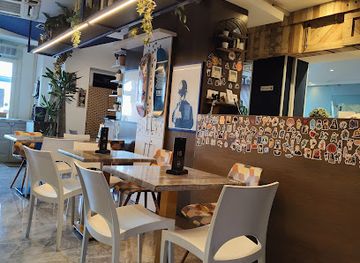 malta/gzira/restaurant/suzie-q-tapas-burgers-cocktails