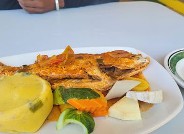 antigua-and-barbuda/saint-peter/restaurant/aunty-cavell-s-restaurant