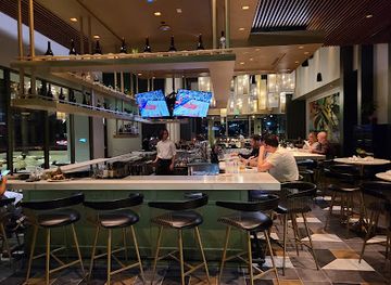 california/irvine/restaurant/the-goldfinch-restaurant