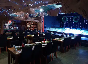 Playhouse Cafe and Theatre Restaurant