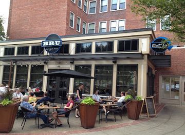 indiana/indianapolis/mass-ave/restaurant/bru-burger-bar-indianapolis