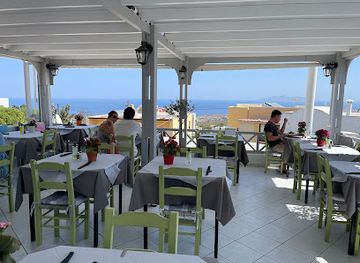 greece/santorini/fira/restaurant/triana-tavern