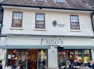 united-kingdom/windsor/restaurant/enzo-s-windsor