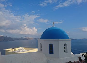 greece/santorini/oia/restaurant/catch-bar-restaurant