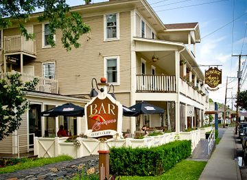 canada/eastern-townships/restaurant/auberge-ayer-s-cliff