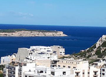 malta/ghajn-tuffieha-bay/restaurant/commando-restaurant