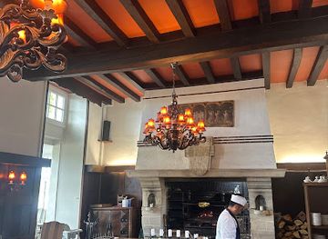 france/centre-val-de-loire/restaurant/restaurant-la-rotisserie-des-moines