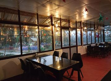 india/tripura/restaurant/green-hub