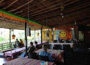 india/hampi/restaurant/old-chill-out-ganesh-restaurant