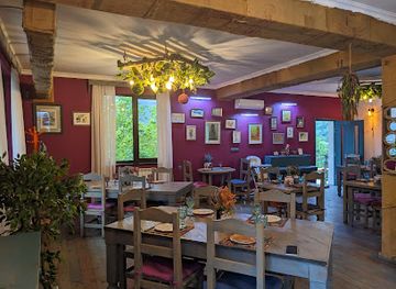 armenia/dilijan-national-park/restaurant/shame-burger