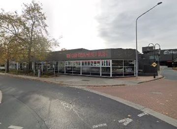 australia/canberra/dickson/restaurant/essence-at-the-tradies