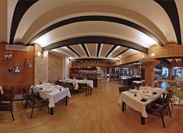 spain/valencia/restaurant/q-tomas