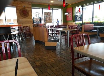 louisiana/honey-island-swamp/restaurant/popeyes-louisiana-kitchen