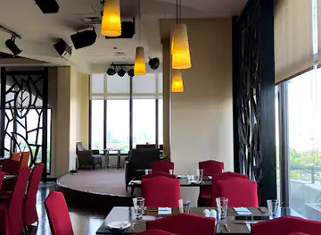 9 SPOONS - The Bayleaf Intramuros