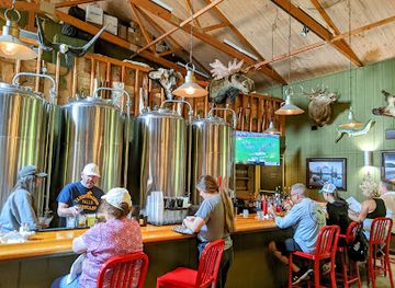michigan/upper-peninsula/restaurant/tahquamenon-falls-brewery-pub