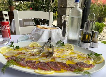 albania/lezhe/restaurant/vila-veneto