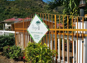 saint-vincent-and-the-grenadines/la-soufriere/restaurant/palmyra-restaurant-bar