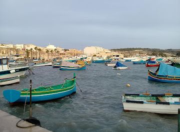 malta/marsaxlokk-fishing-village/restaurant/matthew-s-restaurant