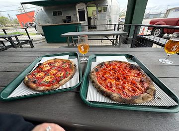 oklahoma/tulsa/pearl-district/restaurant/tortoise-pizza